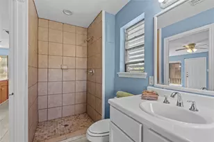 7316 Overton St, Hitchcock, TX 77563 - Photo 27