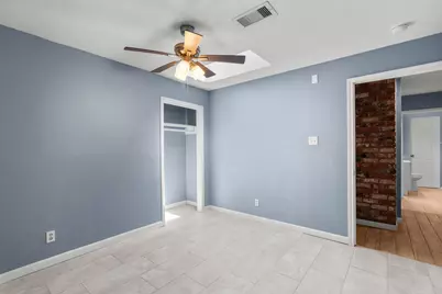 7316 Overton Street, Hitchcock, TX 77563 - Photo 9