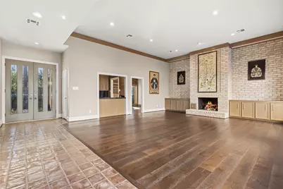 15600 Barkers Landing Road #14, Houston, TX 77079 - Photo 9