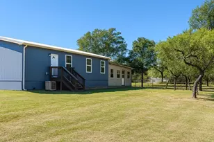 149 High Meadows Dr, Gonzales, TX 78629 - Photo 11