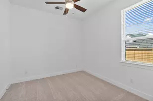 10930 Middle Rdg Dr, Missouri City, TX 77459 - Photo 9