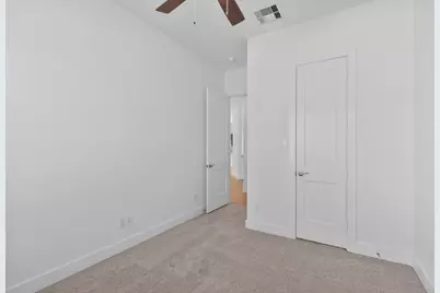 10930 Middle Ridge Drive, Missouri City, TX 77459 - Photo 7