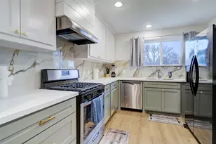 4009 Woodshire St, Houston, TX 77025 - Photo 5