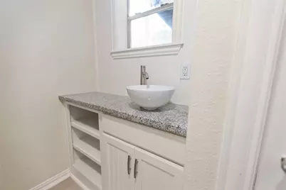 4103 Fuqua Street, Bacliff, TX 77518 - Photo 25