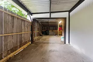 4103 Fuqua St, Bacliff, TX 77518 - Photo 33