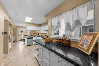 154 April Wind Court, Conroe, TX 77356 - Photo 11
