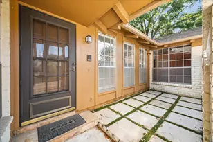 5423 Bent Bough Ln, Houston, TX 77088 - Photo 7