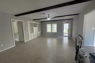 15403 W Hutchinson Cir, Houston, TX 77071 - Photo 3