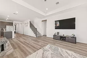 9747 Pettus Crk Dr, Cypress, TX 77433 - Photo 13