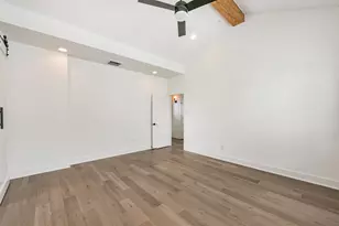 1039 W 24th St, Houston, TX 77008 - Photo 29