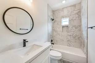 1039 W 24th St, Houston, TX 77008 - Photo 33