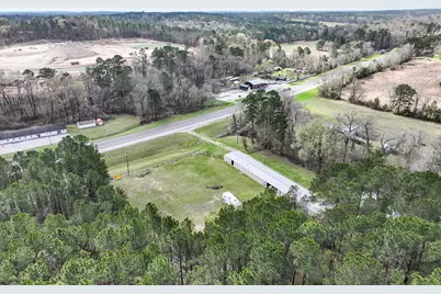 5701 Hwy 190 W, Point Blank, TX 77364 - Photo 1