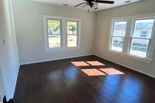 914 Back St, Columbus, TX 78934 - Photo 9