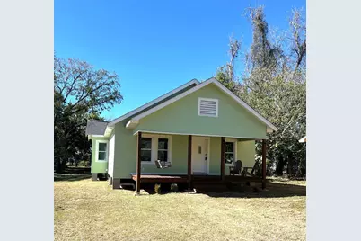 914 Back Street, Columbus, TX 78934 - Photo 1