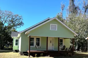 914 Back St, Columbus, TX 78934 - Photo 1