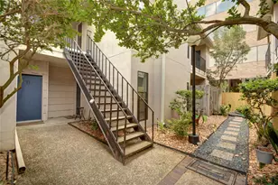 1818 Augusta Dr, Houston, TX 77057 - Photo 17