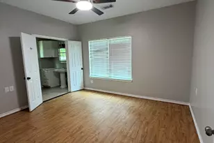 104 Longstreet Rd, Willis, TX 77378 - Photo 9