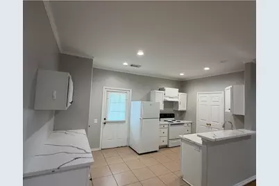 104 Longstreet Road #2, Willis, TX 77378 - Photo 5