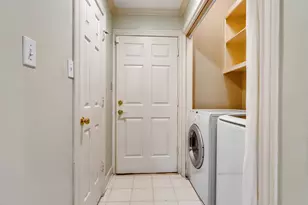 2012 McDuffie St, Houston, TX 77019 - Photo 11