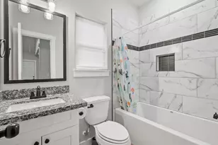 16322 Crockett Martin Ests Dr, Conroe, TX 77306 - Photo 13