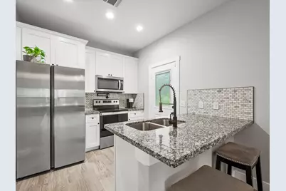 16322 Crockett Martin Estates Drive, Conroe, TX 77306 - Photo 7