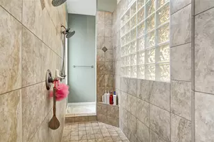 12527 Old Oaks Dr, Houston, TX 77024 - Photo 27