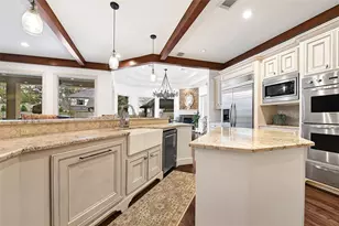 12527 Old Oaks Dr, Houston, TX 77024 - Photo 23