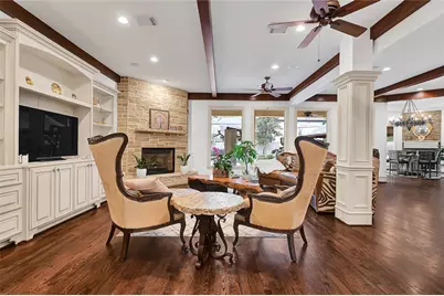 12527 Old Oaks Dr, Houston, TX 77024 - Photo 11