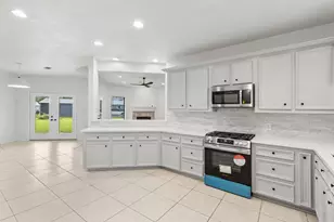 5502 Gum St, Crosby, TX 77532 - Photo 7