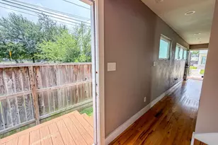 1416 Dumble St, Houston, TX 77023 - Photo 7