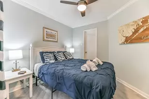 6300 Seawall Blvd, Galveston, TX 77551 - Photo 5