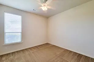 18419 W Morgans Bend Dr, Cypress, TX 77433 - Photo 15