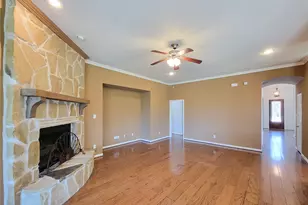 18419 W Morgans Bend Dr, Cypress, TX 77433 - Photo 21
