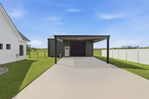 523 Dayspring, Victoria, TX 77904 - Photo 5
