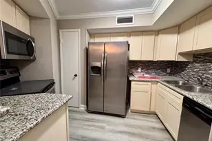 10811 Richmond Ave, Houston, TX 77042 - Photo 5