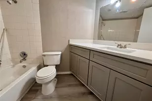10811 Richmond Ave, Houston, TX 77042 - Photo 7
