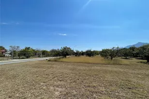 Los Portales Esquina Con El Valle Corner, Almont, CO 67350 - Photo 23