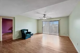 8517 Hearth Dr, Houston, TX 77054 - Photo 7