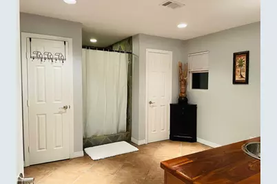 2302 Ave Avenue N, Dickinson, TX 77539 - Photo 15