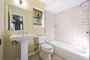 4910 Teton St, Houston, TX 77033 - Photo 23