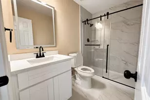 9811 Sandtown Cir, Houston, TX 77064 - Photo 19