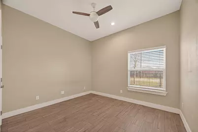 920 Kellogg Street, Houston, TX 77012 - Photo 19