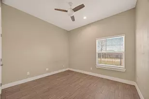 920 Kellogg St, Houston, TX 77012 - Photo 19