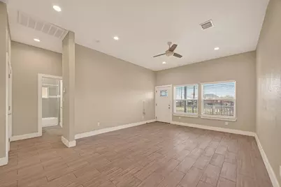 920 Kellogg Street, Houston, TX 77012 - Photo 7