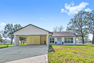 456 Deep Woods Ln, Livingston, TX 77351 - Photo 1