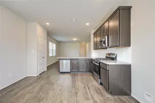 8403 Baywatch Cir, Baytown, TX 77523 - Photo 17
