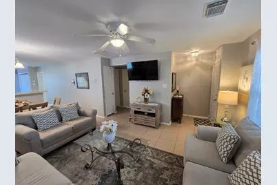 6106 Elton Knolls Street, Katy, TX 77449 - Photo 7