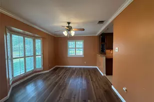 7718 Lacy Hill Dr, Houston, TX 77036 - Photo 11