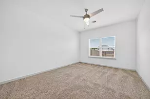 12712 Oxford Gate Dr, Houston, TX 77047 - Photo 19