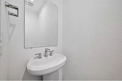 12712 Oxford Gate Drive, Houston, TX 77047 - Photo 17